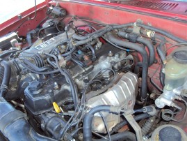 1994 TOYOTA PICK-UP, 2.4L AUTO, COLOR RED, STK Z15858